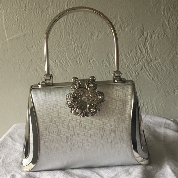 Handbags - 👛 Silver Evening Bag 👛